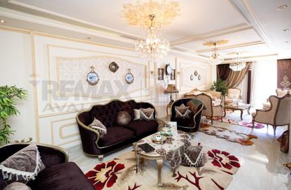 Apartment - 3 Bedrooms - 2 Bathrooms for sale in Smouha Square - Smouha - Hay Sharq - Alexandria Apartment - 3 Bedrooms - 2 Bathrooms for sale in Smouha Square - Smouha - Hay Sharq - Alexandria