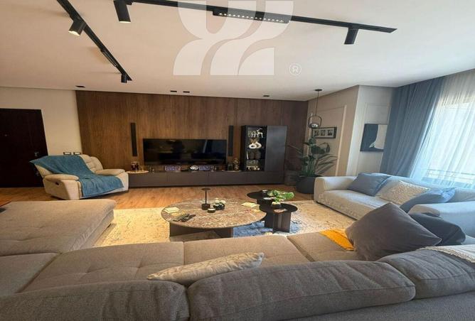 شقة بغرفتي نوم في Palm Hills Village Gate، صورة ١ من ٣