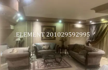 منزل مزدوج - 5 غرف نوم - 5 حمامات للبيع في زايد 2000 - الحي الرابع - الشيخ زايد - الجيزة