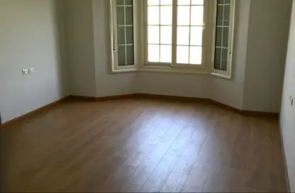 فيلا - 4 غرف نوم - 4 حمامات للبيع في ليك فيو - كمبوندات التجمع الخامس - التجمع الخامس - مدينة القاهرة الجديدة - القاهرة