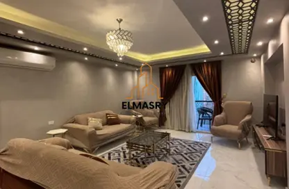 Apartment - 3 Bedrooms - 3 Bathrooms for sale in Tiba St. - Mohandessin - Giza