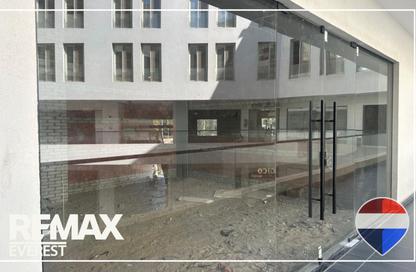 Shop - Studio for rent in Silver Gate Mall - 12th District - Sheikh Zayed City - Giza