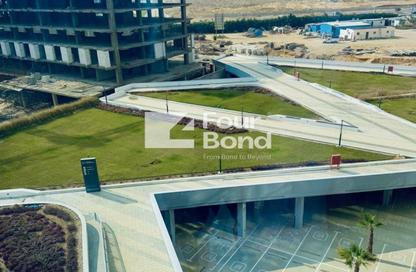 Office Space - Studio - 2 Bathrooms for rent in Hyde Park Business District Mall - South Teseen St. - The 5th Settlement - New Cairo City - Cairo