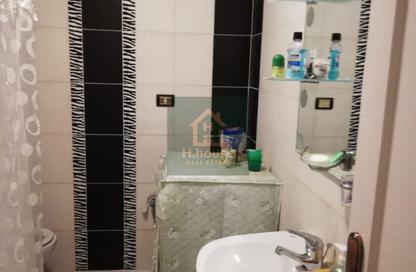 Apartment - 2 Bedrooms - 2 Bathrooms for sale in Talaat Mostafa St. - Rehab City Second Phase - Al Rehab - New Cairo City - Cairo