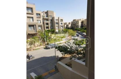 Apartment - 2 Bedrooms - 2 Bathrooms for sale in Palm Hills Village Gate - South Investors Area - New Cairo City - Cairo