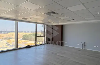 مساحات مكتبية - غرفة نوم - 1 حمام للايجار في 5 اي لواترواي - الطريق الدائري - التجمع الخامس - مدينة القاهرة الجديدة - القاهرة