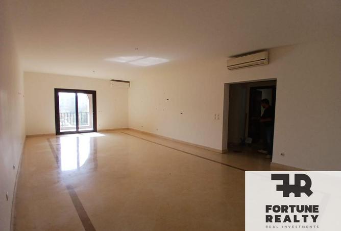 98826336 - Property Image 3