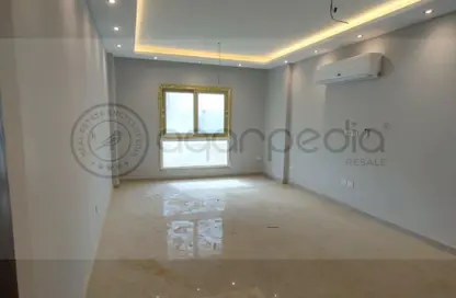Apartment - 3 Bedrooms - 2 Bathrooms for sale in Mountain View iCity - 5th Settlement Compounds - The 5th Settlement - New Cairo City - Cairo