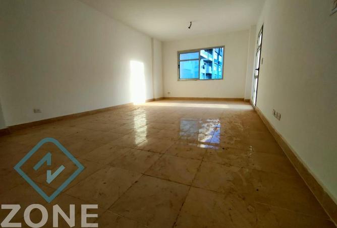 57240287 - Property Image 2