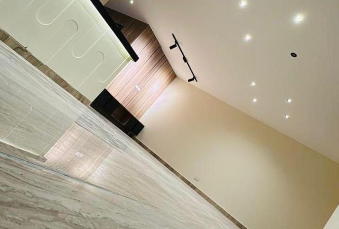 8582264 - Property Image 2