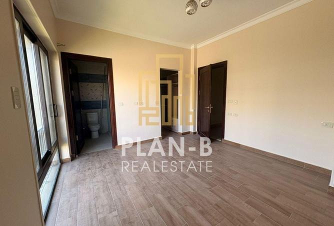 62651097 - صورة العقار 3