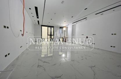 Office Space - 2 Bedrooms - 1 Bathroom for rent in Hyde Park Business District Mall - South Teseen St. - The 5th Settlement - New Cairo City - Cairo