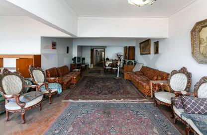 Apartment - 5 Bedrooms - 3 Bathrooms for sale in Khalil Mutran St. - Saba Basha - Hay Sharq - Alexandria