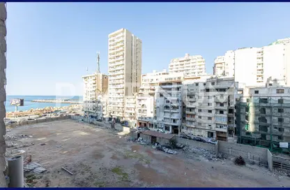 شقة - 3 غرف نوم - 3 حمامات للبيع في طريق الجيش - لوران - حي شرق - الاسكندرية