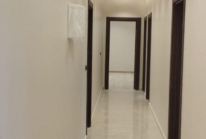 73489255 - Property Image 2