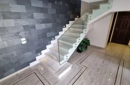 دوبلكس - 3 غرف نوم - 4 حمامات للايجار في ايستاون - كمبوندات التجمع الخامس - التجمع الخامس - مدينة القاهرة الجديدة - القاهرة