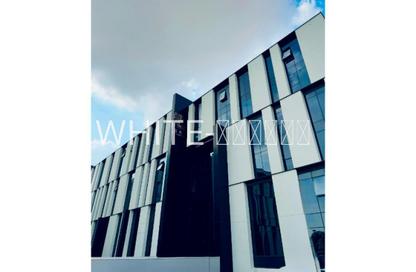 Office Space - Studio - 4 Bathrooms for rent in Hyde Park Business District Mall - South Teseen St. - The 5th Settlement - New Cairo City - Cairo