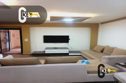 Apartment - 3 Bedrooms - 1 Bathroom for rent in Ahmed Bin Hanbal St. - Rehab City First Phase - Al Rehab - New Cairo City - Cairo