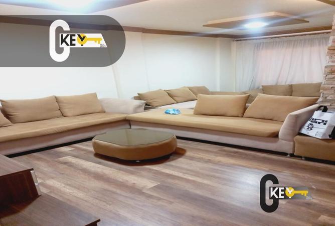 8610869 - Property Image 3