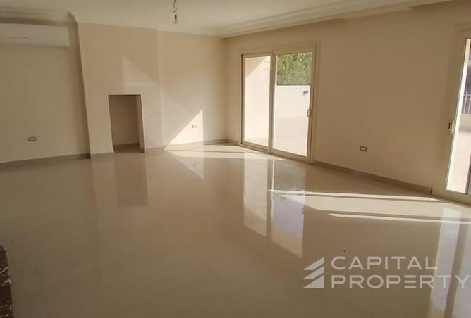 102061215 - Property Image 3