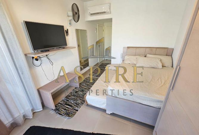 8611009 - Property Image 3