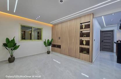 Apartment - 3 Bedrooms - 2 Bathrooms for sale in Gate 4 - Mena - Hadayek El Ahram - Giza