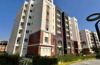 Apartment - 3 Bedrooms - 3 Bathrooms for sale in Alex West - Alexandria Compounds - Alexandria