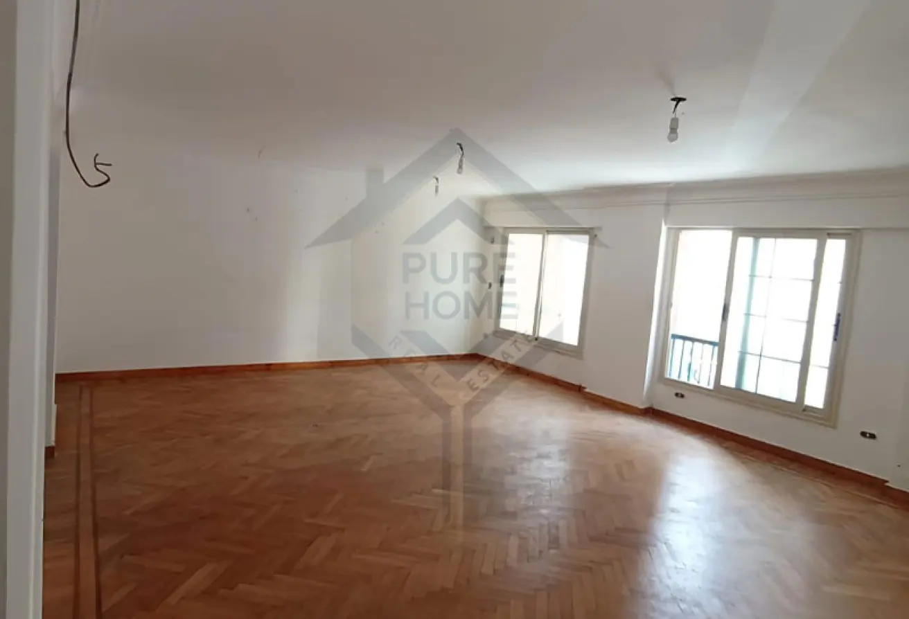 93813013 - Property Main Image