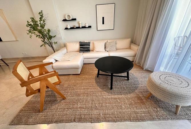 92407700 - Property Main Image