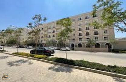 Apartment - 2 Bedrooms - 2 Bathrooms for sale in Centerville - Hyde Park - New Cairo City - Cairo