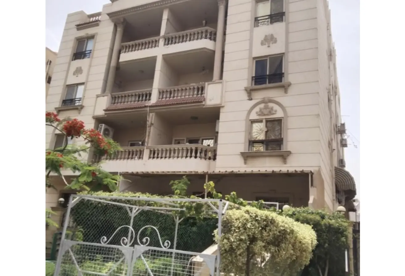 113818300 - Property Main Image