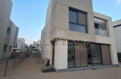 Villa - 4 - 5 for sale in Al Burouj Compound - El Shorouk Compounds - Shorouk City - Cairo