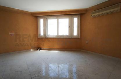 Apartment - 4 Bedrooms - 3 Bathrooms for sale in Zezenia - Hay Sharq - Alexandria