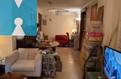 Apartment - 2 Bedrooms - 1 Bathroom for sale in Nablus St. - Mohandessin - Giza