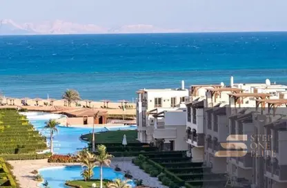 شاليه - 2 غرف نوم - 2 حمامات للبيع في بلو بلو - العين السخنة - السويس