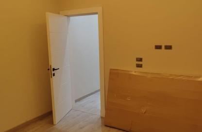 Apartment - 2 Bedrooms - 1 Bathroom for rent in Galleria Moon Valley - South Investors Area - New Cairo City - Cairo