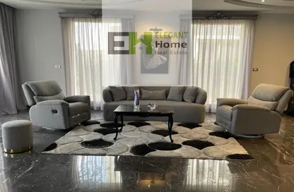 Villa - 4 Bedrooms - 3 Bathrooms for rent in Cairo Festival City - North Investors Area - New Cairo City - Cairo