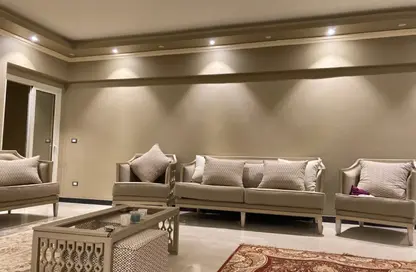 شقة - 3 غرف نوم - 2 حمامات للايجار في حياتى ريزيدنس - المستثمرين الشمالية - مدينة القاهرة الجديدة - القاهرة