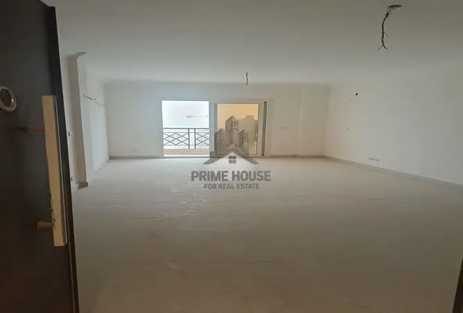 98838354 - Property Image 2