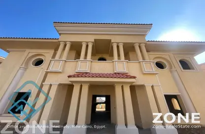 قصر - 7 غرف نوم - 6 حمامات للبيع في پريڤادو - مدينتي - القاهرة