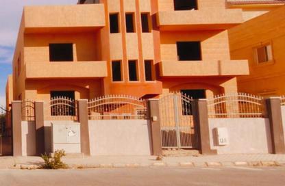 Villa - 7+ Bedrooms - 7+ Bathrooms for sale in Palm Villa - Al Wahat Road - 6 October City - Giza