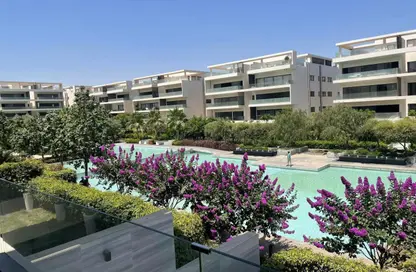 Apartment - 2 Bedrooms - 3 Bathrooms for sale in Lake View Residence - 5th Settlement Compounds - The 5th Settlement - New Cairo City - Cairo