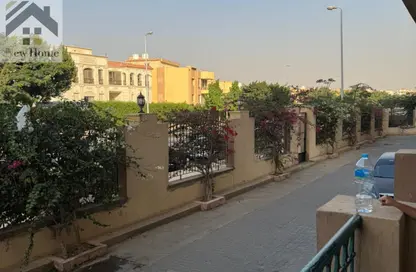 Apartment - 1 Bedroom - 2 Bathrooms for sale in Al Ashrafiya - North Investors Area - New Cairo City - Cairo