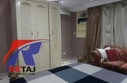 شقة - 4 غرف نوم - 1 حمام للايجار في شارع نجاتي سراج - المنطقة الثامنة - مدينة نصر - القاهرة شقة - 4 غرف نوم - 1 حمام للايجار في شارع نجاتي سراج - المنطقة الثامنة - مدينة نصر - القاهرة