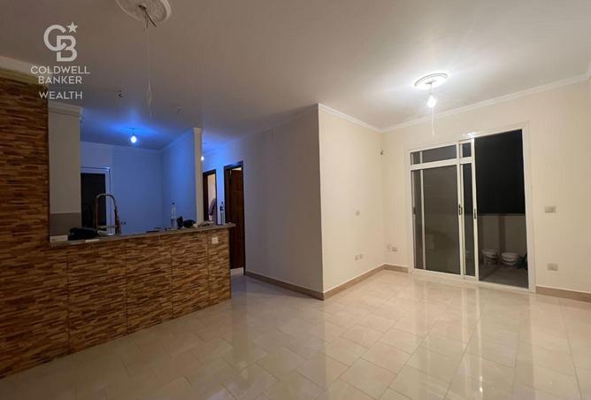 8452619 - Property Image 2