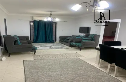 Apartment - 3 Bedrooms - 1 Bathroom for rent in Gardenia City Compound Nasr City - Zahraa Madinat Nasr - Nasr City - Cairo