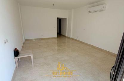 Apartment - 3 Bedrooms - 3 Bathrooms for rent in Moon Residences - Fifth Square - The 5th Settlement - New Cairo City - Cairo