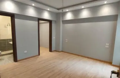 Apartment - 3 Bedrooms - 3 Bathrooms for sale in Mountain View iCity - 5th Settlement Compounds - The 5th Settlement - New Cairo City - Cairo