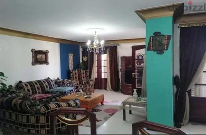 Apartment - 2 Bedrooms - 1 Bathroom for sale in Al Horreya Square - Maadi - Hay El Maadi - Cairo