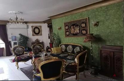 Apartment - 2 Bedrooms - 1 Bathroom for sale in Al Horreya Square - Maadi - Hay El Maadi - Cairo